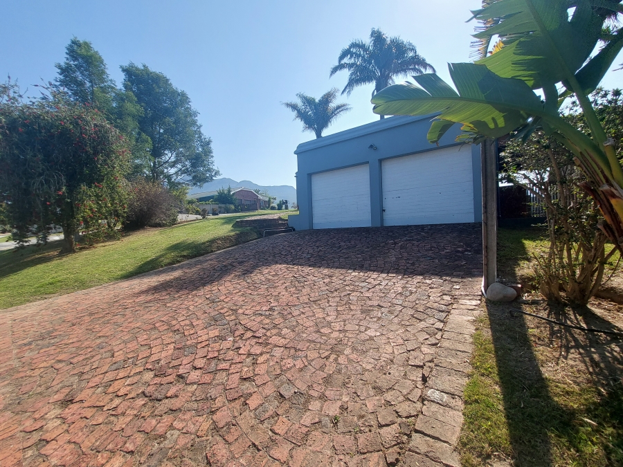 3 Bedroom Property for Sale in Denneoord Western Cape
